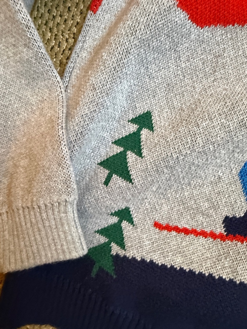 Hanna Andersson Red Gray Navy Ski Motif Crewneck Sweater - Picture 5 of 7